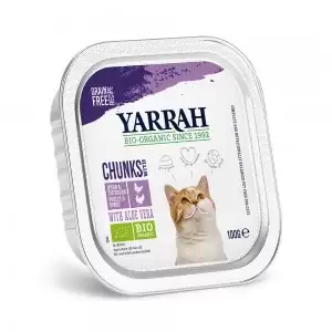 Bucati de hrana cu pui si curcan pentru pisici Yarrah